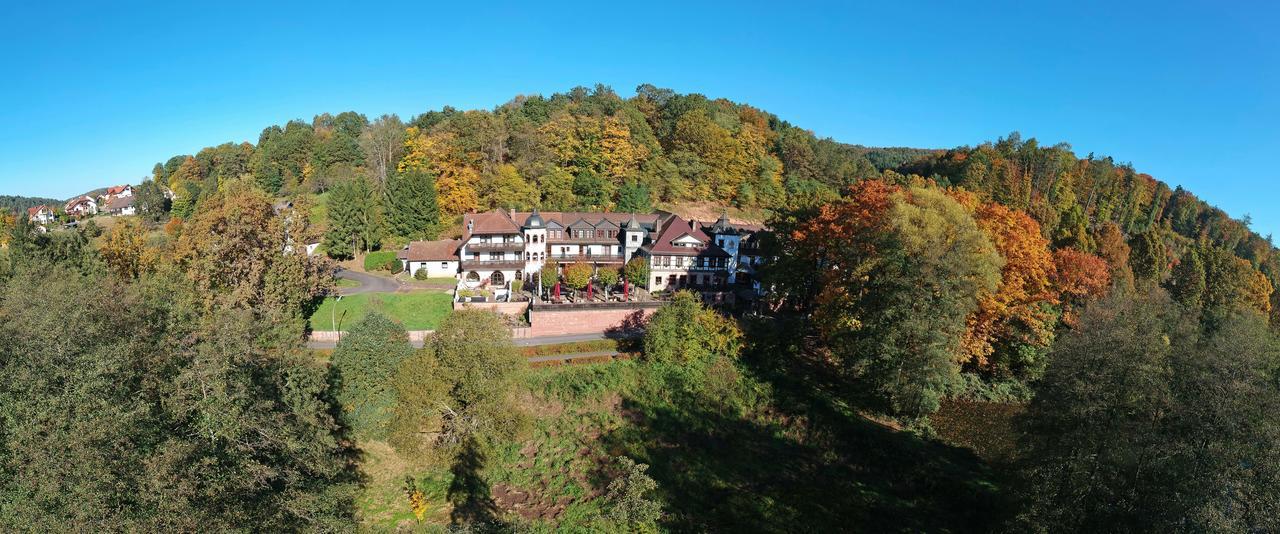 Naturhotel Ruegers Forstgut Mespelbrunn Eksteriør bilde